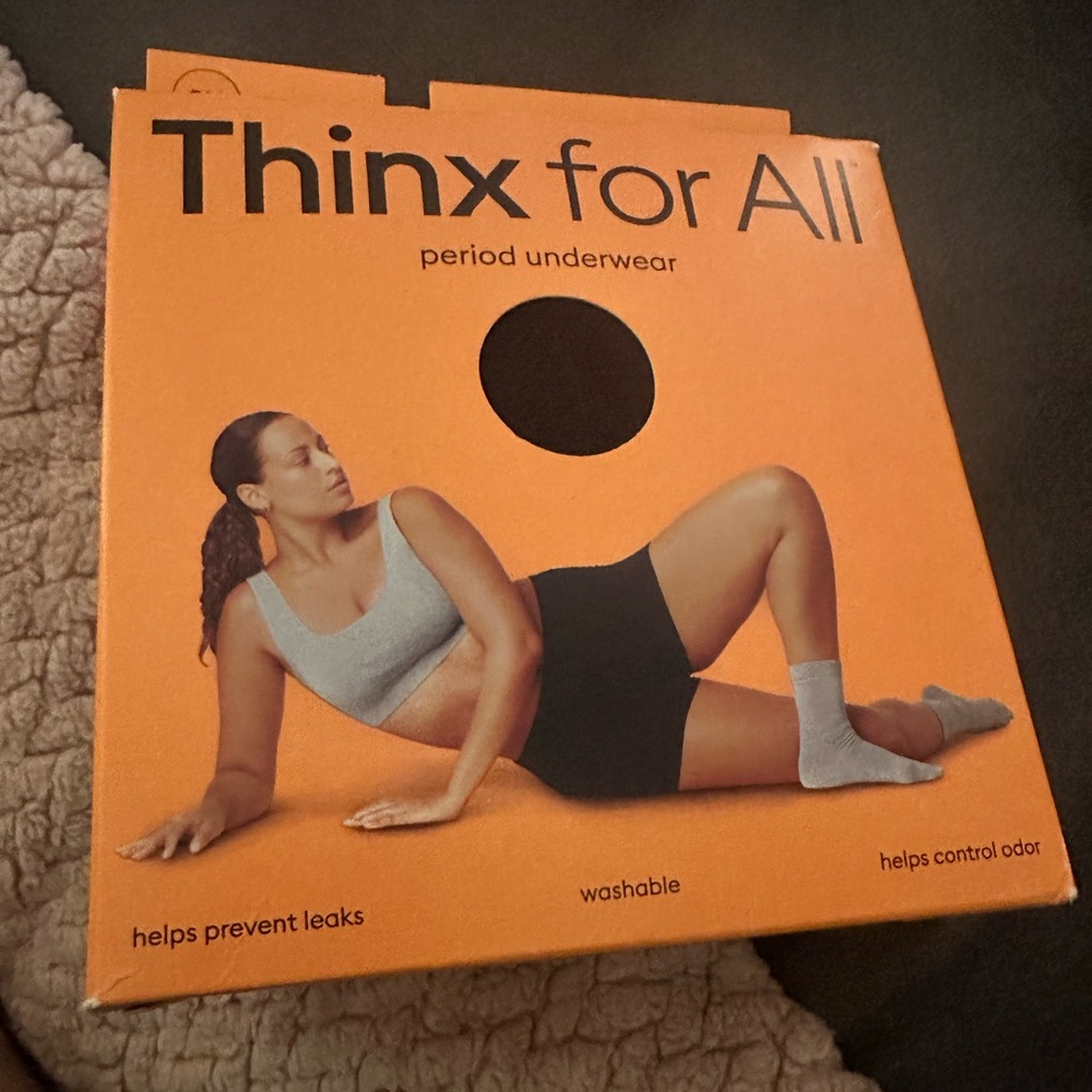 Woman’s Thinx for all helps prevent leaks 3x boyshorts
